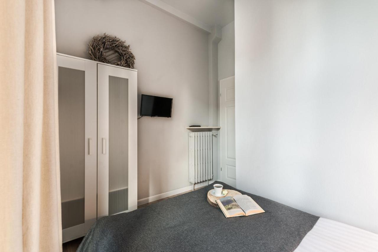 Golden Gate By Loft Apartments Гданск Екстериор снимка