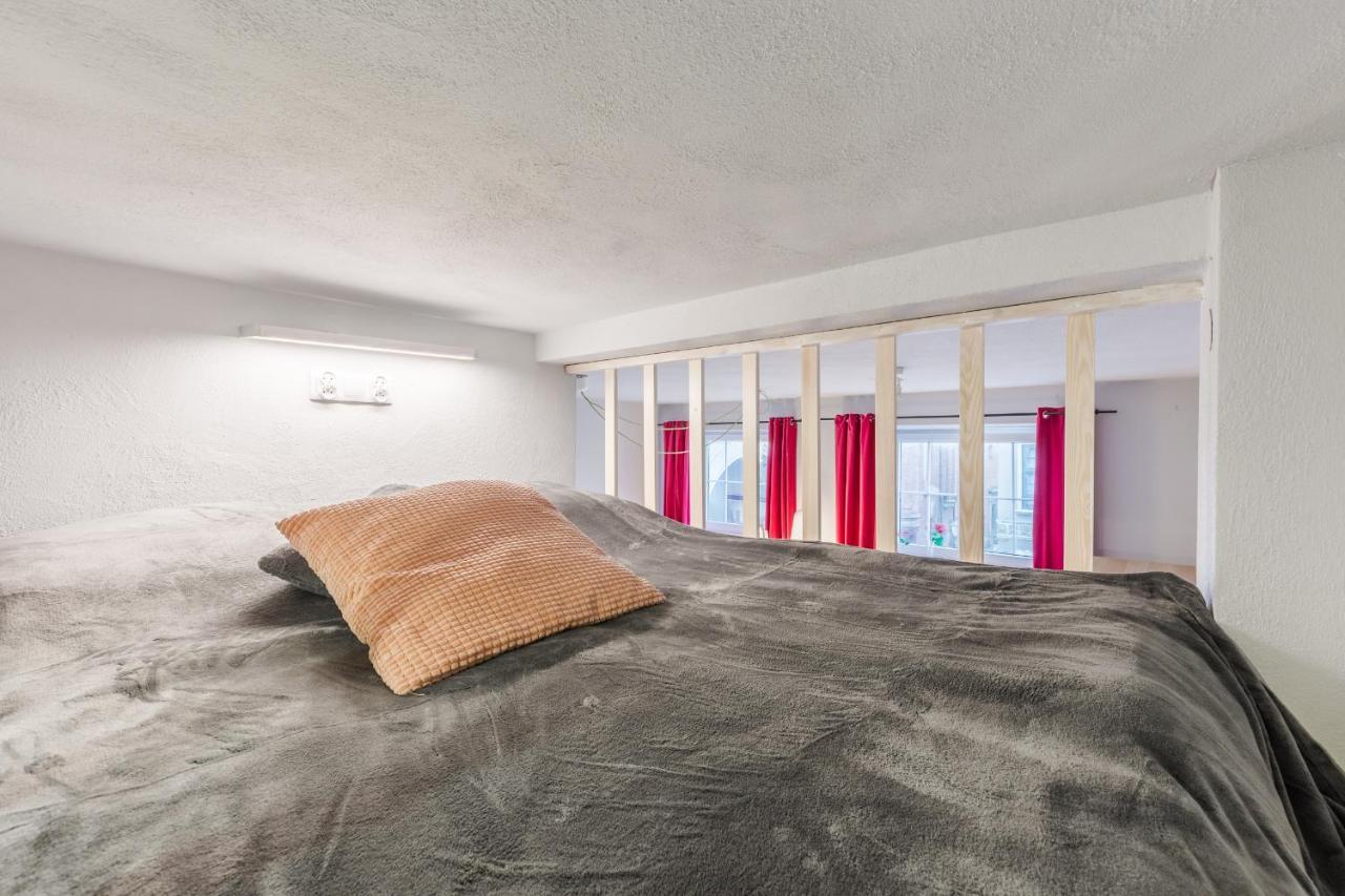 Golden Gate By Loft Apartments Гданск Екстериор снимка